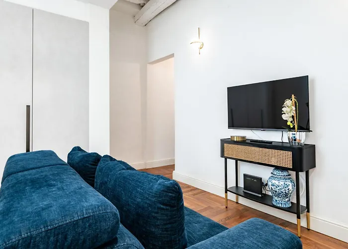 - Golden Grove 3bd