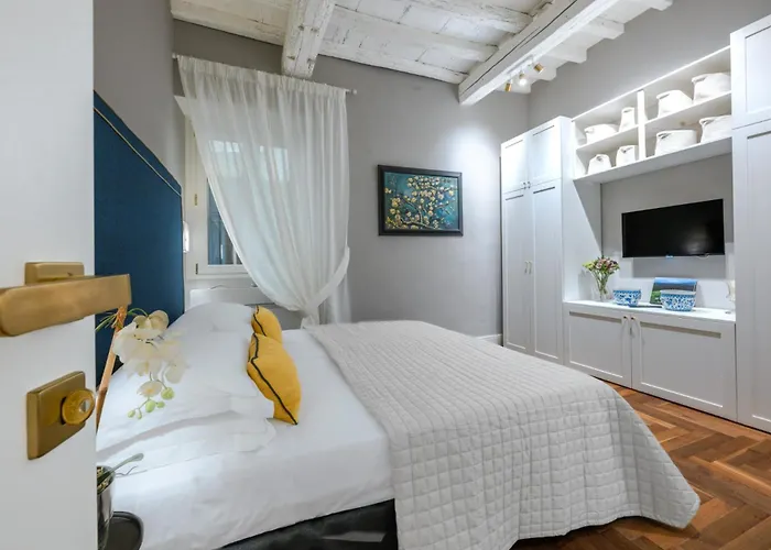 - Golden Grove 3bd Apartment